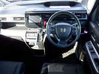 HONDA STEPWGN SPADA 2019 Image 4