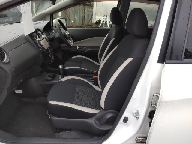 NISSAN NOTE 2017 Image 20