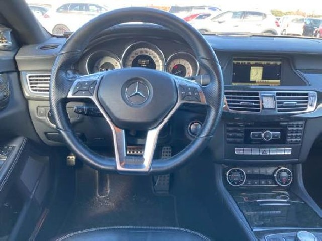 MERCEDES BENZ CLS CLASS 2014 Image 25