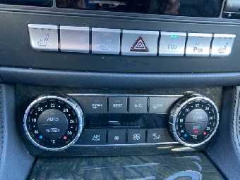 MERCEDES BENZ CLS CLASS 2014 Image 23