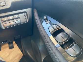 NISSAN LEAF 2021 Image 17