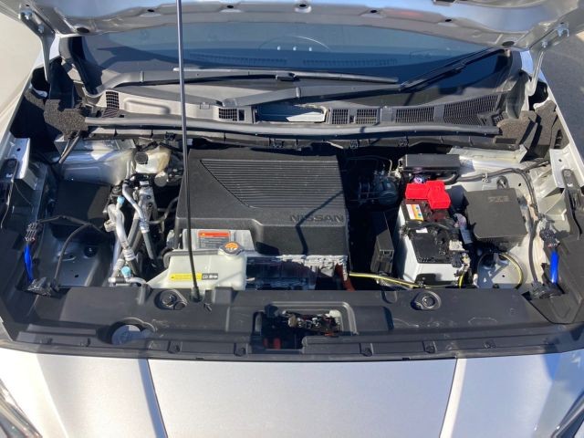 NISSAN LEAF 2021 Image 25