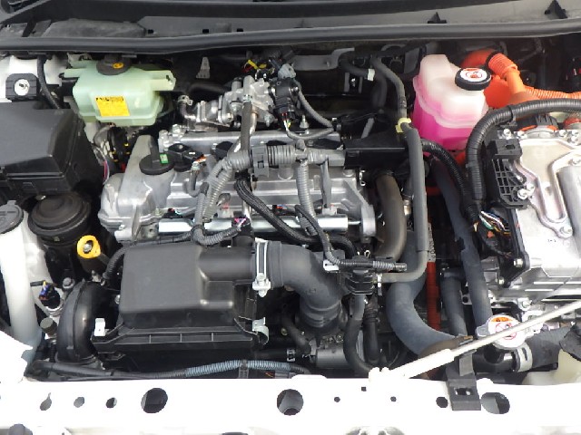 TOYOTA COROLLA FIELDER 2017 Image 21