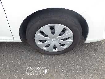 TOYOTA COROLLA FIELDER 2017 Image 9