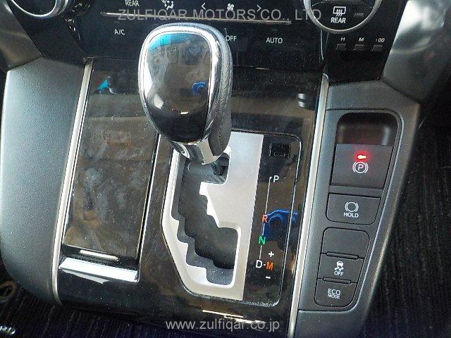 TOYOTA ALPHARD 2019 Image 11