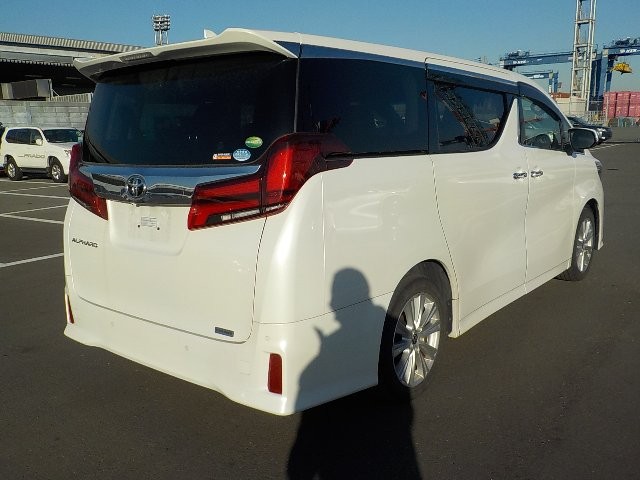 TOYOTA ALPHARD 2019 Image 25