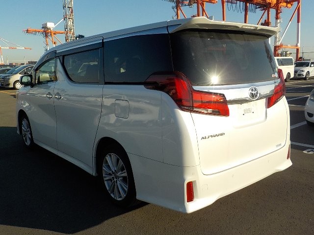 TOYOTA ALPHARD 2019 Image 26
