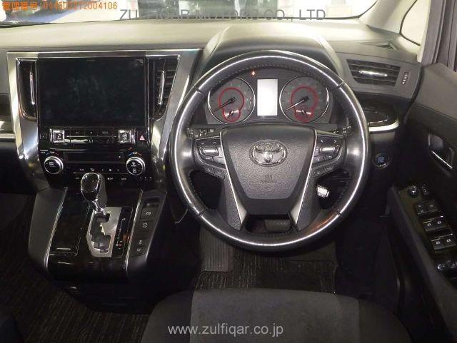 TOYOTA ALPHARD 2019 Image 6