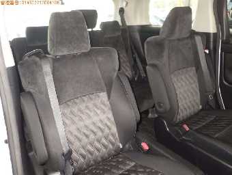 TOYOTA ALPHARD 2019 Image 7