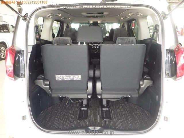 TOYOTA ALPHARD 2019 Image 8