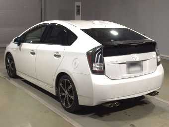 TOYOTA PRIUS 2010 Image 4