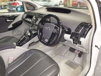 TOYOTA PRIUS 2010 Image 5