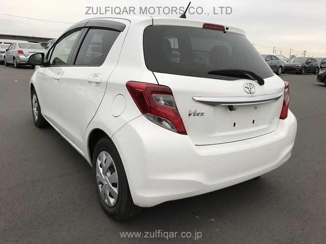 TOYOTA VITZ 2016 Image 9