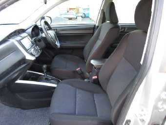 TOYOTA COROLLA FIELDER 2017 Image 14