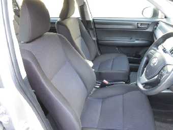 TOYOTA COROLLA FIELDER 2017 Image 8