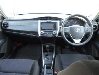 TOYOTA COROLLA FIELDER 2017 Image 9