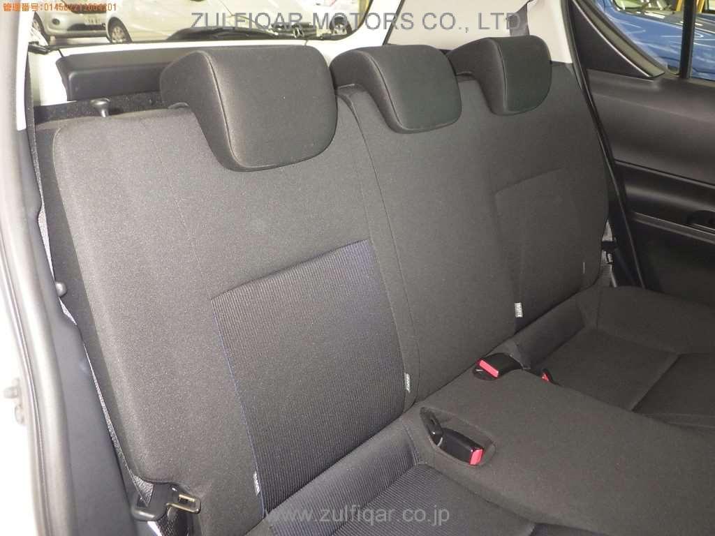 TOYOTA AQUA 2015 Image 7