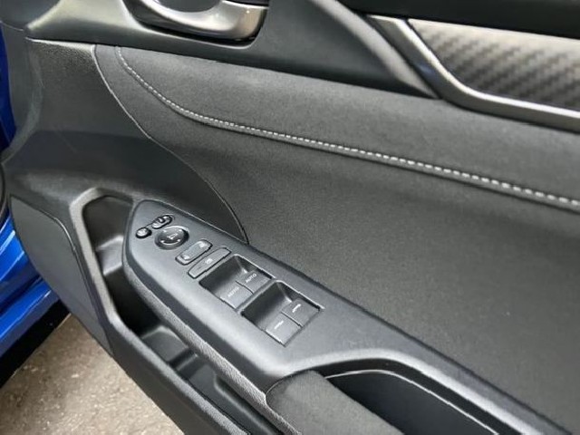 HONDA CIVIC 2019 Image 23