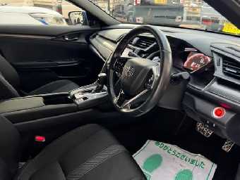 HONDA CIVIC 2019 Image 19