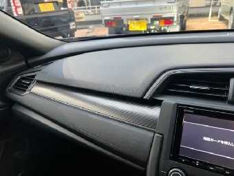 HONDA CIVIC 2019 Image 27