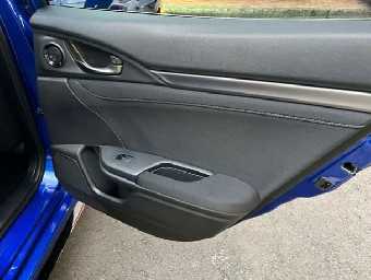 HONDA CIVIC 2019 Image 31