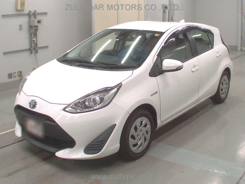 TOYOTA AQUA 2017 Image 1