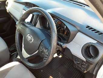 TOYOTA COROLLA AXIO 2013 Image 7