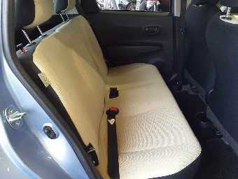 TOYOTA VITZ 2012 Image 10