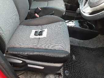 TOYOTA VITZ 2013 Image 8