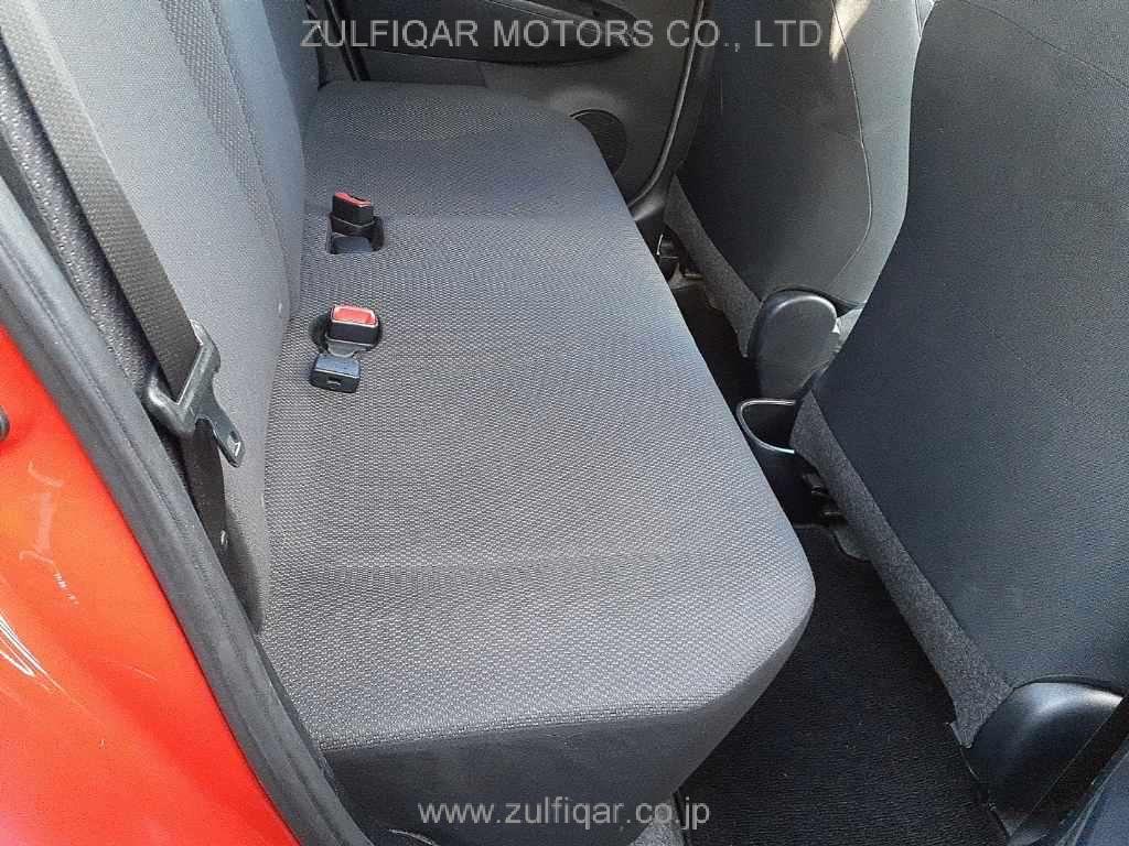 TOYOTA VITZ 2013 Image 10