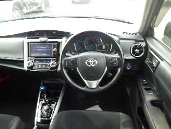 TOYOTA COROLLA FIELDER 2017 Image 12