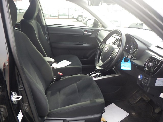 TOYOTA COROLLA FIELDER 2017 Image 19