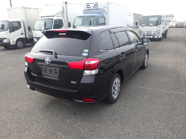 TOYOTA COROLLA FIELDER 2017 Image 28