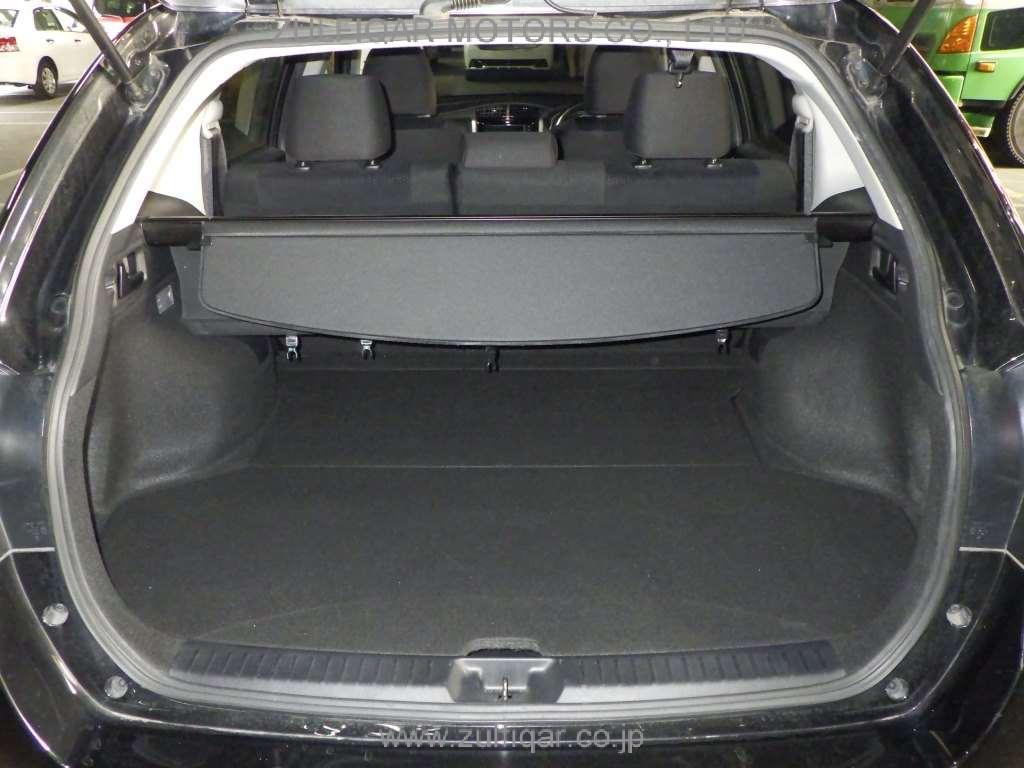 TOYOTA COROLLA FIELDER 2017 Image 8