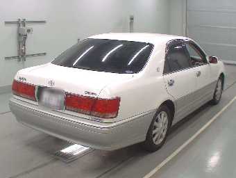 TOYOTA CROWN 2002 Image 2