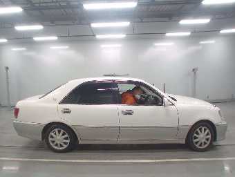 TOYOTA CROWN 2002 Image 3