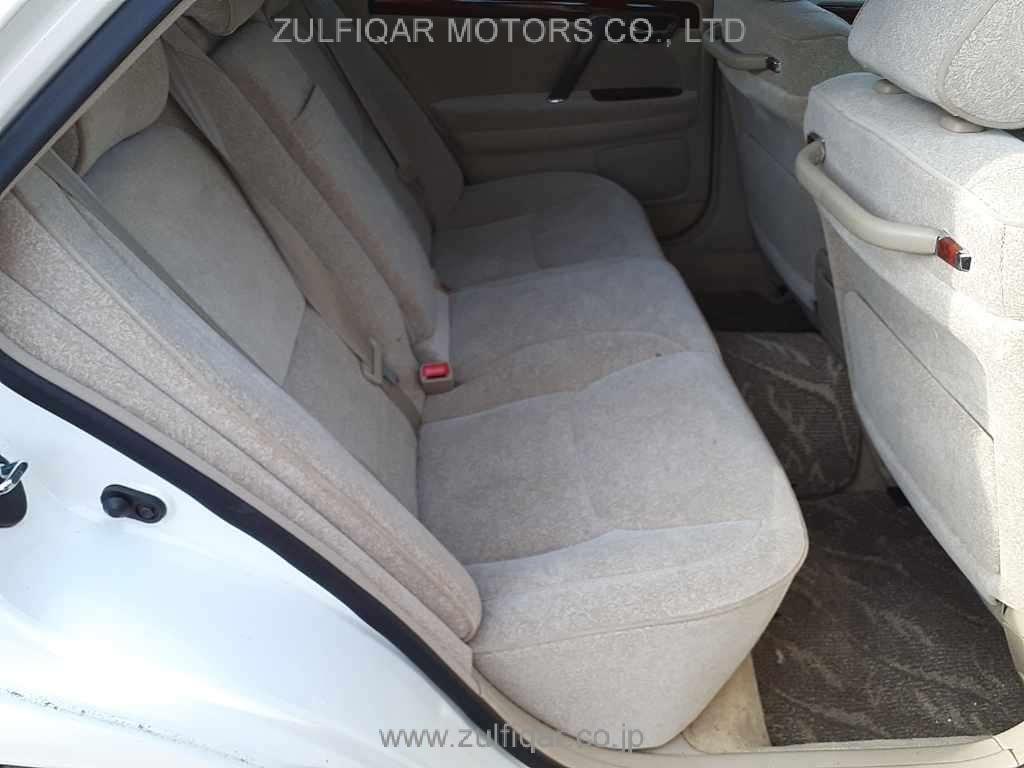 TOYOTA CROWN 2002 Image 10