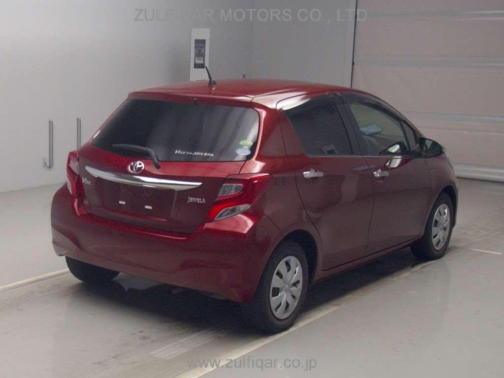 TOYOTA VITZ 2014 Image 2