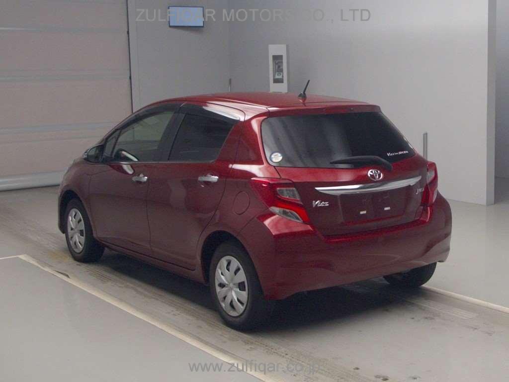 TOYOTA VITZ 2014 Image 4