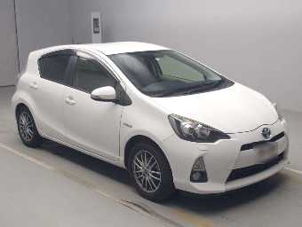 TOYOTA AQUA 2014 Image 3