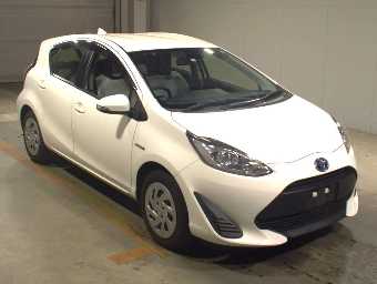 TOYOTA AQUA 2017 Image 3