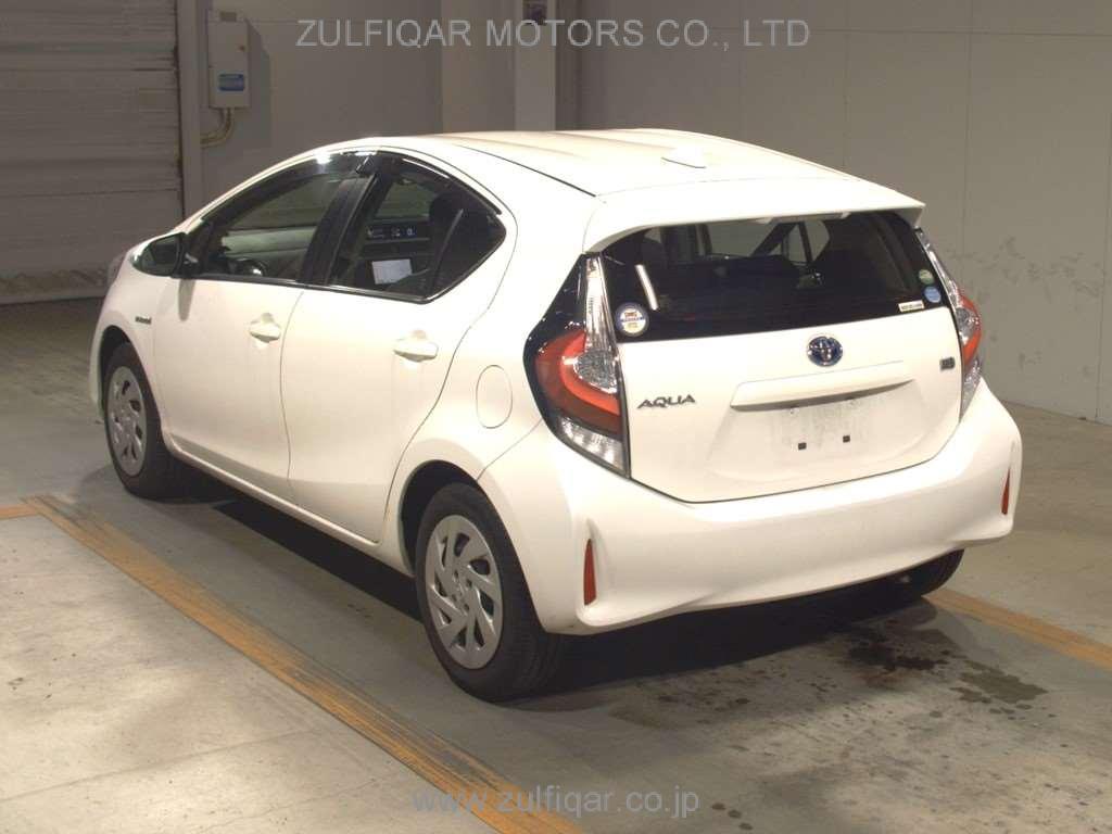 TOYOTA AQUA 2017 Image 4