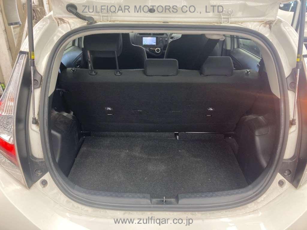 TOYOTA AQUA 2017 Image 7