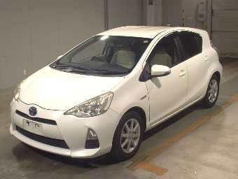 TOYOTA AQUA 2012 Image 1