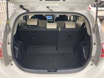 TOYOTA AQUA 2012 Image 7