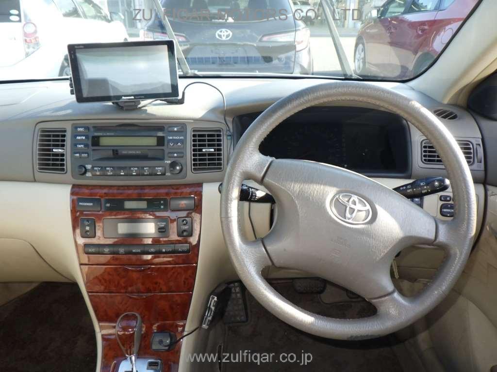 TOYOTA COROLLA 2002 Image 6