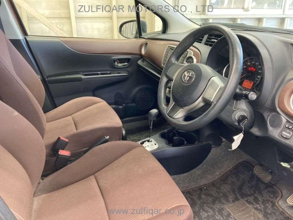 TOYOTA VITZ 2013 Image 5