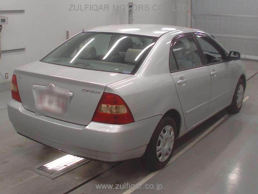 TOYOTA COROLLA 2002 Image 2