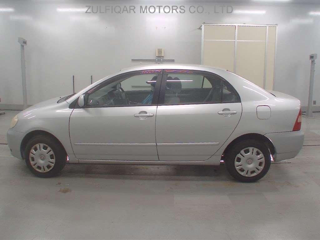 TOYOTA COROLLA 2002 Image 4