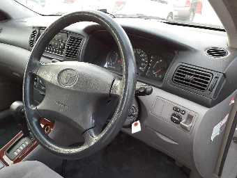 TOYOTA COROLLA 2002 Image 7